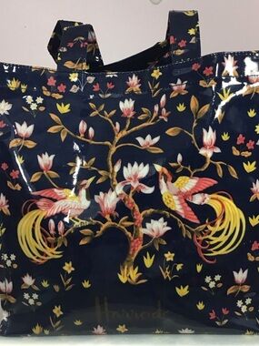 Harrods Knightbridge shopper bag